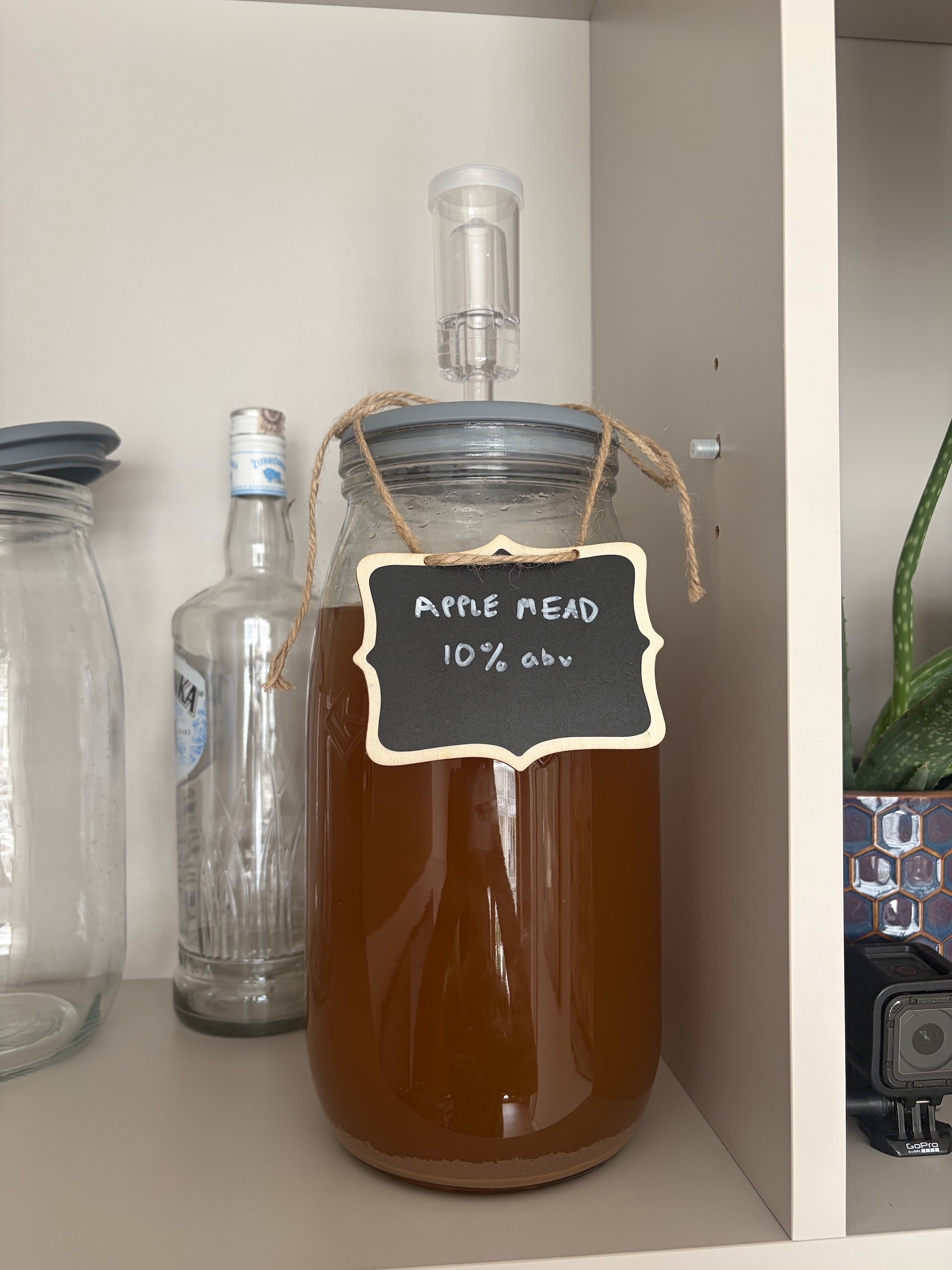 A cyser I have brewing